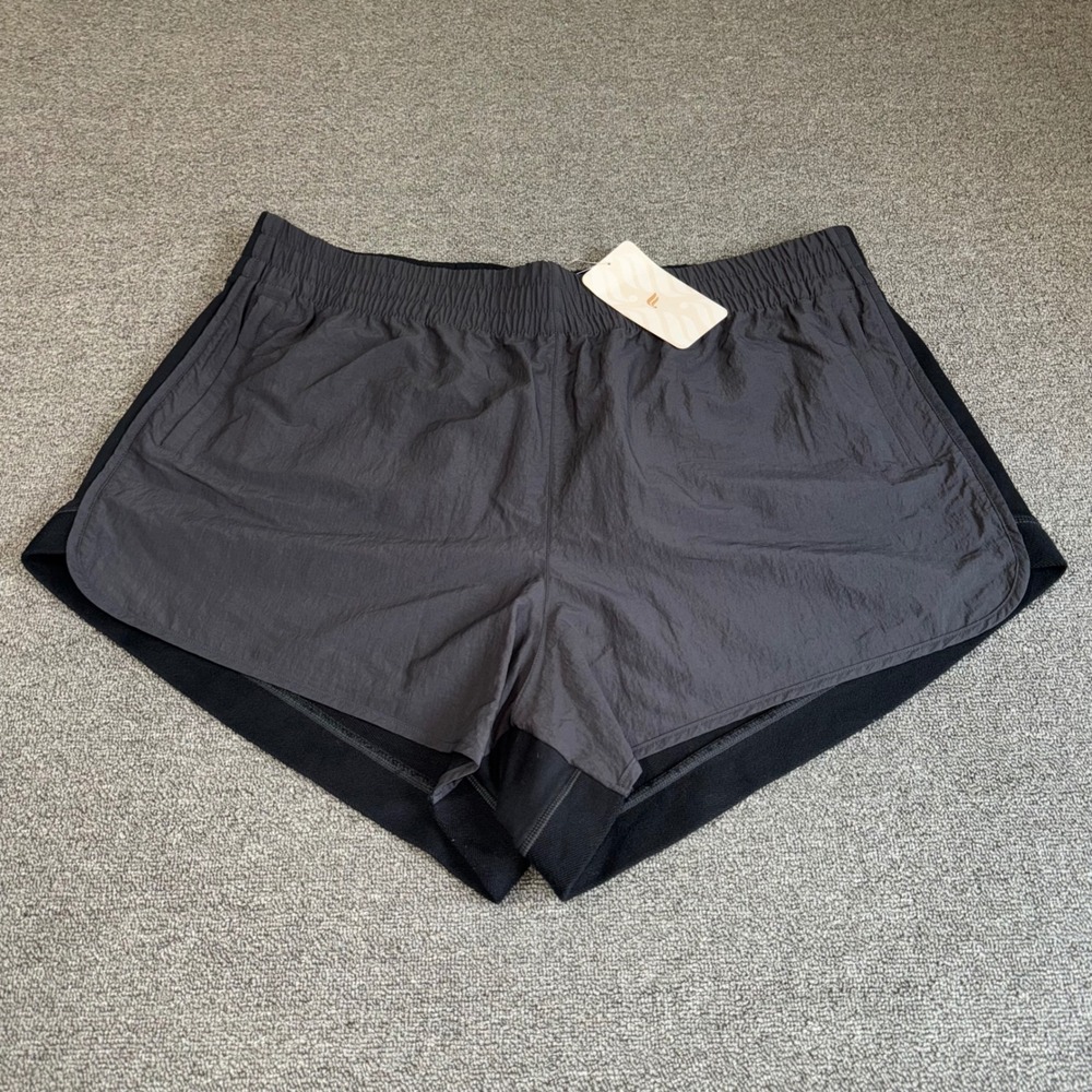 Fabletics Bobbie Glam Shorts Black Charcoal Athletic Women's Plus Size 2X Lounge
